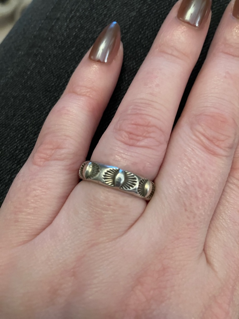 *CONSIGNED* Numi olive stamped stacker eye ring sterling silver 6.5